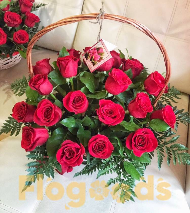 Корзина «Донна роза» за 12 507 руб.